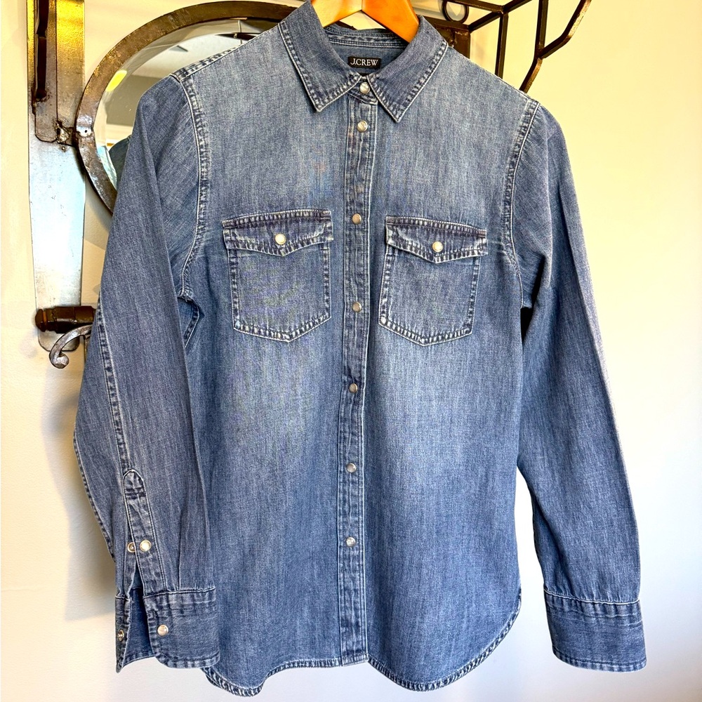 J.Crew Wren Chambray Snap Closure Shirt